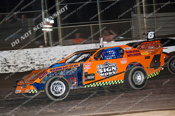 4, amca, t4, t04 - 10 - Hobart 10th December - Mercury Newspaper Fireworks Spectacular-12