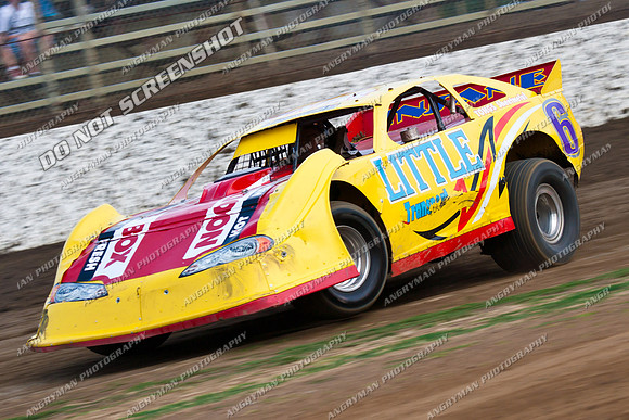 6, brad, sedan, smith, super, t6 - 10 - Hobart 10th December - Mercury Newspaper Fireworks Spectacular