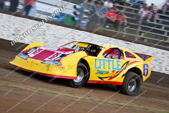6, brad, sedan, smith, super, t6 - 10 - Hobart 10th December - Mercury Newspaper Fireworks Spectacular-2