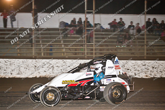 5, t5, t05, wingless - 10 - Hobart 10th December - Mercury Newspaper Fireworks Spectacular-5