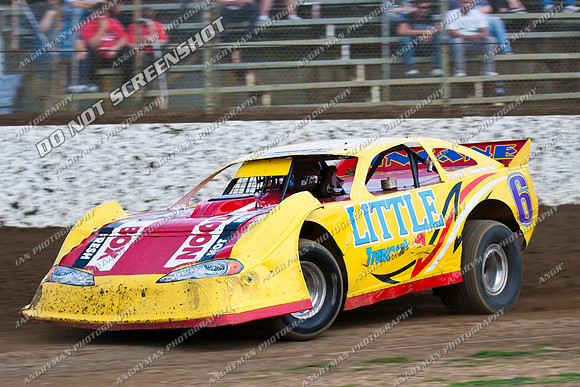 6, brad, sedan, smith, super, t6 - 10 - Hobart 10th December - Mercury Newspaper Fireworks Spectacular-11