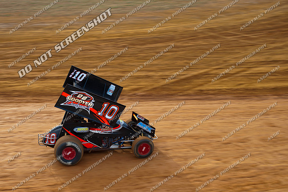 sprintcar 10 t10 callum zizek - 11 - Carrick 17th December 2011 - DK Hyrdocarbon 20-20-5