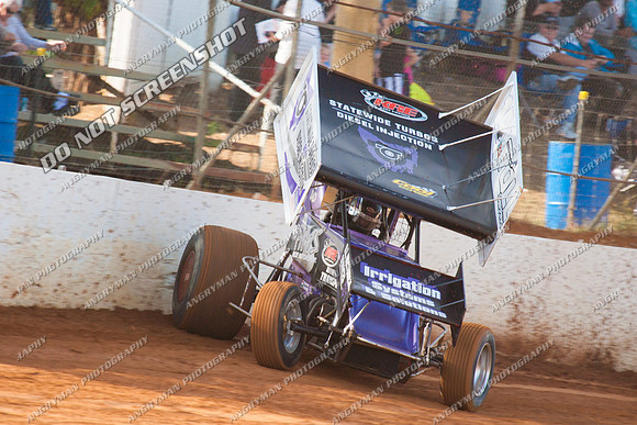 sprintcar 14 t14 mark house - 11 - Carrick 17th December 2011 - DK Hyrdocarbon 20-20-3