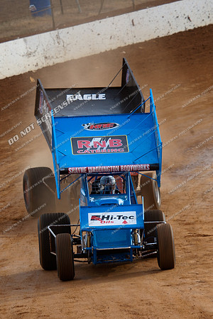 sprintcar 24 t24 shaun robins - 11 - Carrick 17th December 2011 - DK Hyrdocarbon 20-20-6