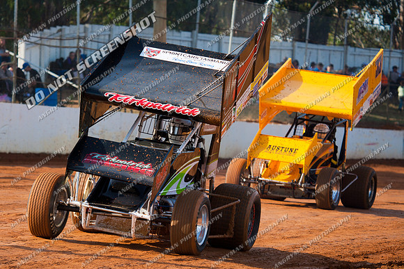 sprintcar 46 tj kirkpatrick - 11 - Carrick 17th December 2011 - DK Hyrdocarbon 20-20