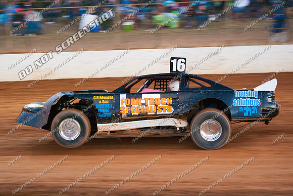 16, corey, sedan, smith, super, t16 - 12 - Carrick 26th December - 2011-6