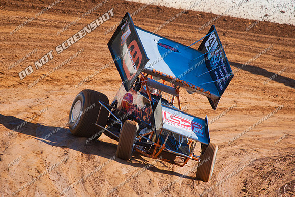 4, gerry, hoekstra, sprintcar, t4, t04 - 12 - Carrick 26th December - 2011-2