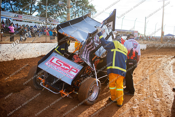 4, gerry, hoekstra, sprintcar, t4, t04 - 12 - Carrick 26th December - 2011-5