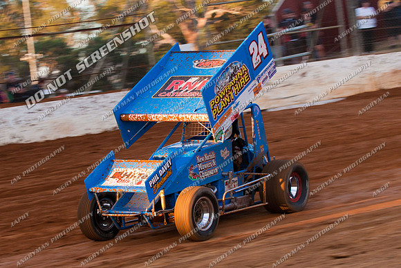 24, robins, shaun, sprintcar, t24 - 12 - Carrick 26th December - 2011-5
