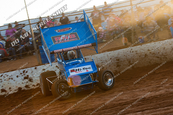 24, robins, shaun, sprintcar, t24 - 12 - Carrick 26th December - 2011-3