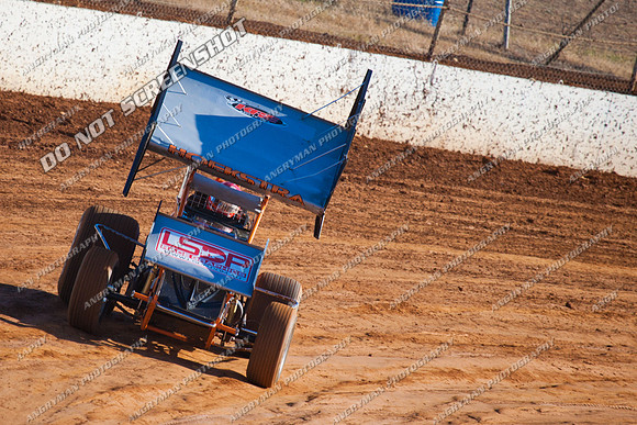 4, gerry, hoekstra, sprintcar, t4, t04 - 12 - Carrick 26th December - 2011