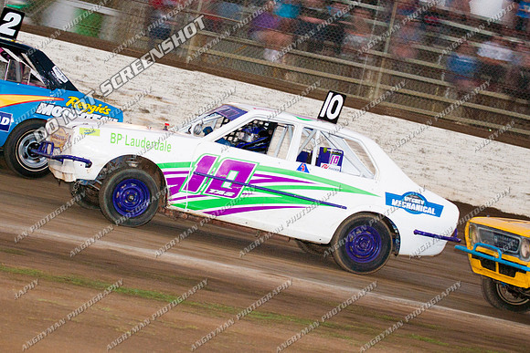 junior 10 t10 - 13 - Hobart 30th December 2011 - Sprintcar Title-5