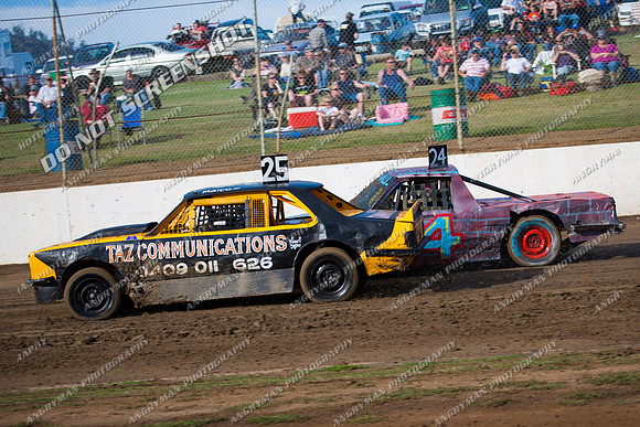 bomber 25 - 13 - Hobart 30th December 2011 - Sprintcar Title-2