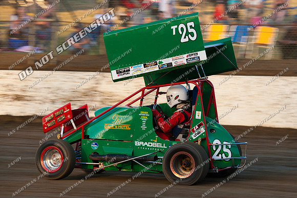 lightning sprint 25 t25 - 13 - Hobart 30th December 2011 - Sprintcar Title-10