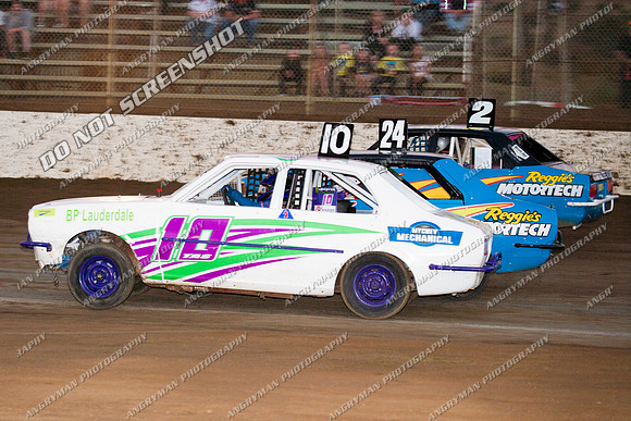 junior 10 t10 - 13 - Hobart 30th December 2011 - Sprintcar Title-3