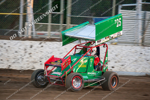 lightning sprint 25 t25 - 13 - Hobart 30th December 2011 - Sprintcar Title-11