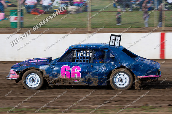 bomber 66 - 13 - Hobart 30th December 2011 - Sprintcar Title-3