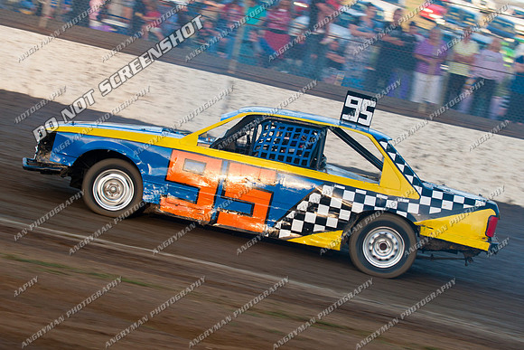 bomber 95 t95 - 13 - Hobart 30th December 2011 - Sprintcar Title-2