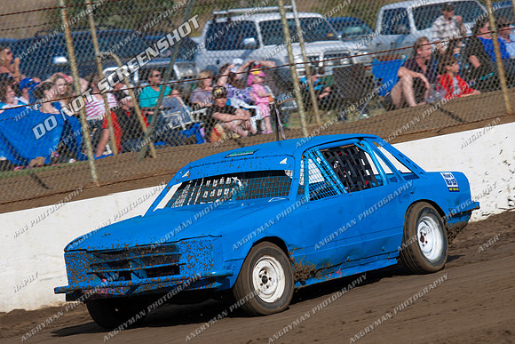 bomber 86 t86 - 13 - Hobart 30th December 2011 - Sprintcar Title