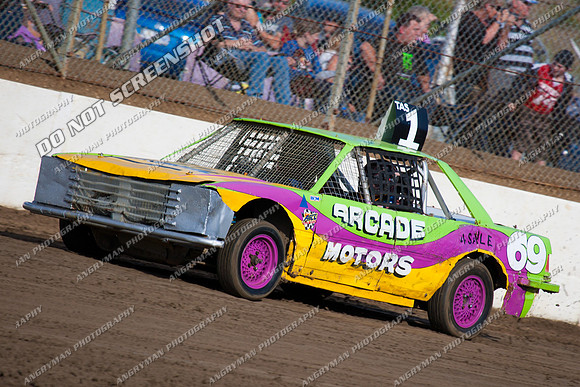 bomber 1 - 13 - Hobart 30th December 2011 - Sprintcar Title