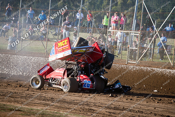sprintcar 4 t4 gerry hoekstra 26 act26 tony moule - 13 - Hobart 30th December 2011 - Sprintcar Title-8