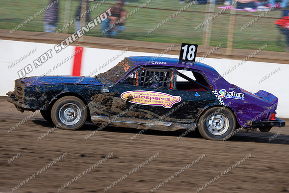 bomber 18 t18 - 13 - Hobart 30th December 2011 - Sprintcar Title-3