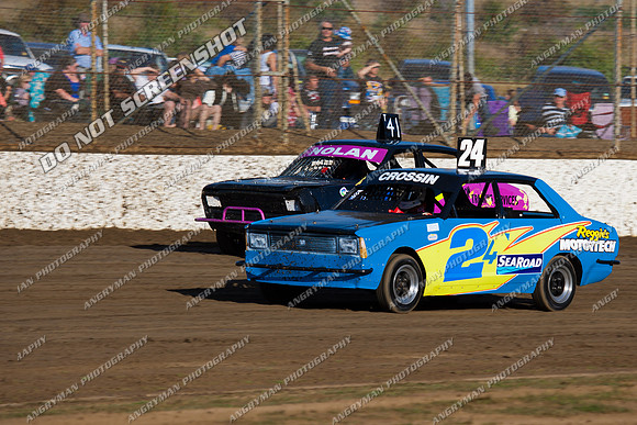 junior 24 t24 - 13 - Hobart 30th December 2011 - Sprintcar Title