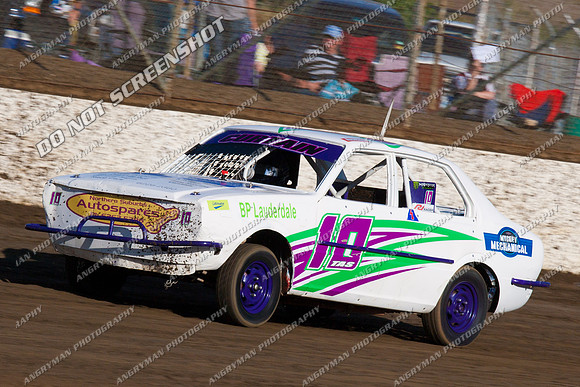 junior 10 t10 - 13 - Hobart 30th December 2011 - Sprintcar Title