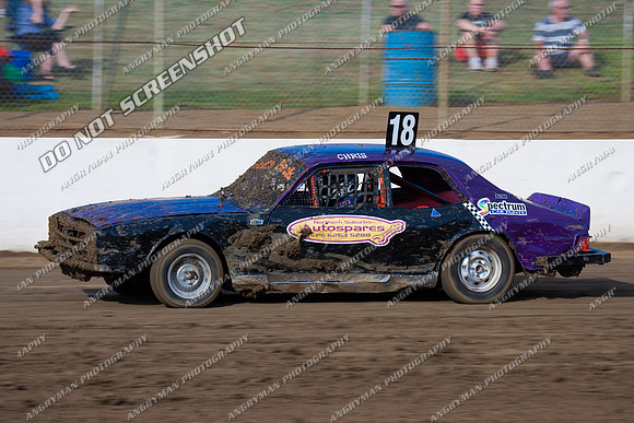 bomber 18 t18 - 13 - Hobart 30th December 2011 - Sprintcar Title-2