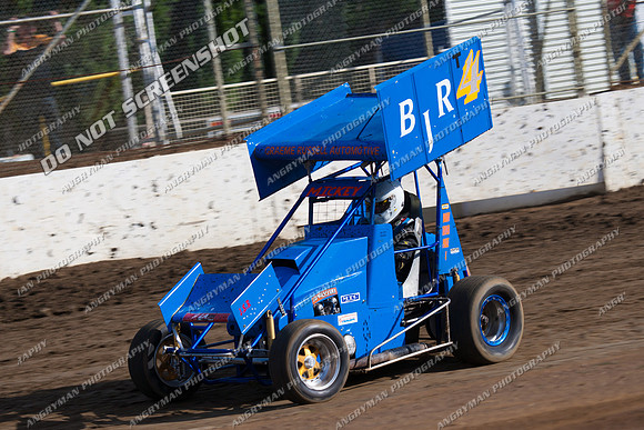 lightning sprint 4 t4 t04 - 13 - Hobart 30th December 2011 - Sprintcar Title-3