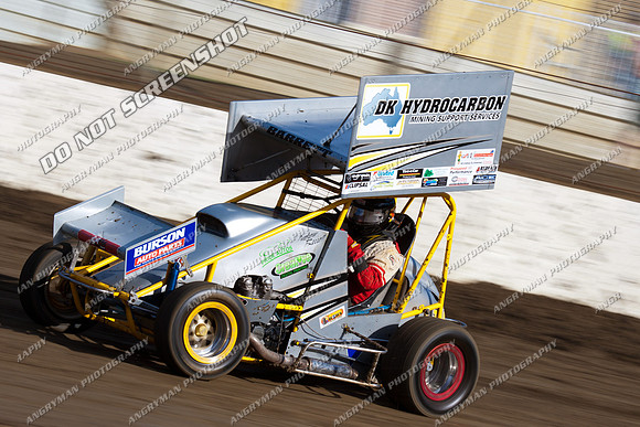 lightning sprint 52 t52 - 13 - Hobart 30th December 2011 - Sprintcar Title