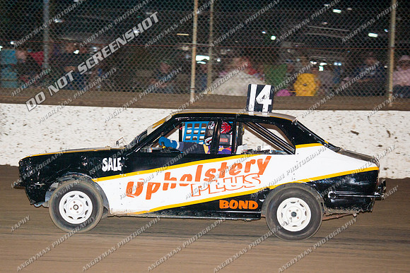 junior 14 t14 - 13 - Hobart 30th December 2011 - Sprintcar Title-7