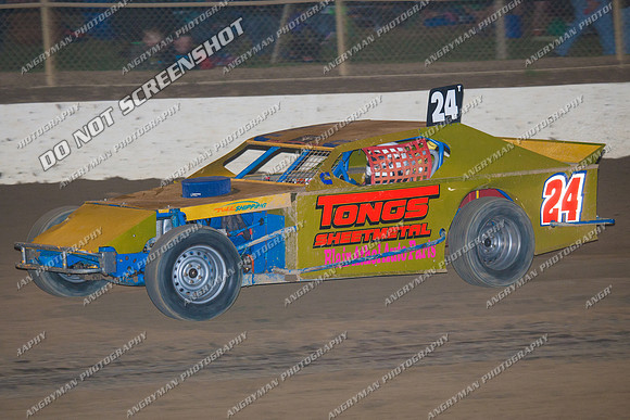 amca 24 - 14 -Latrobe  1st Jan 2012 - Triple Treat-8