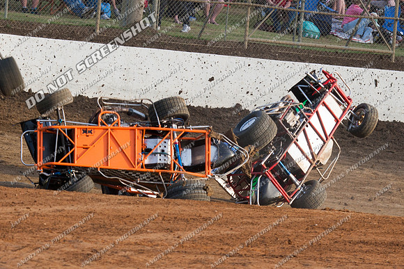 formula 500 15 t15 30 t30 crash - 14 -Latrobe  1st Jan 2012 - Triple Treat-10