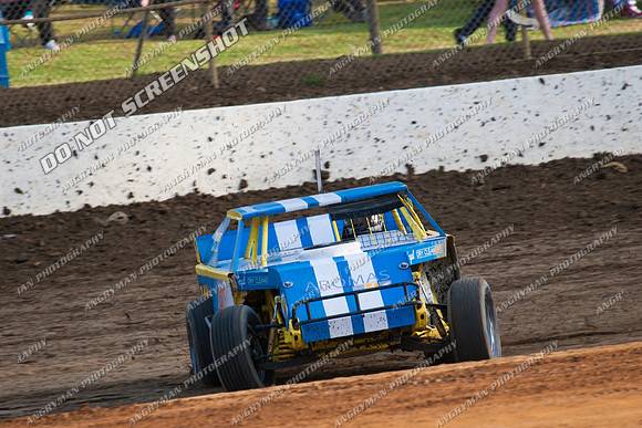 amca 13 t13 - 14 -Latrobe  1st Jan 2012 - Triple Treat-3