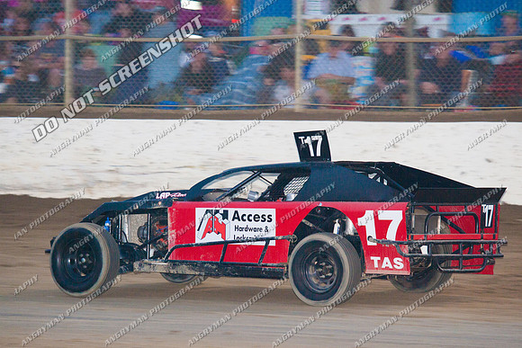 amca 17 t17 - 14 -Latrobe  1st Jan 2012 - Triple Treat-3
