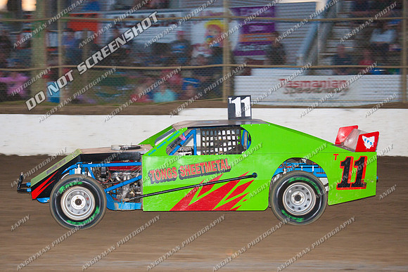 amca 11 t11 - 14 -Latrobe  1st Jan 2012 - Triple Treat-4
