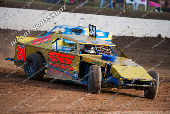 amca 24 - 14 -Latrobe  1st Jan 2012 - Triple Treat-5