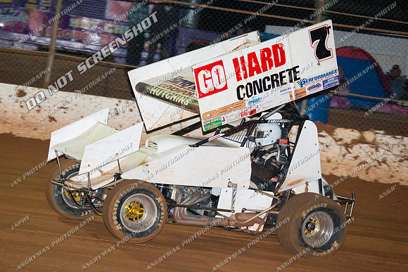 sprintcar 7 t7 t07 tim hutchins - 15 - USA v TAS Friday-6