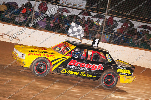 modified 1 t1 t01 - 16 - USA v TAS Saturday-7