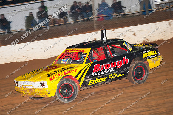 modified 1 t1 t01 - 16 - USA v TAS Saturday-6