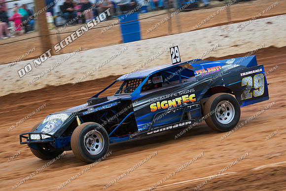 amca 29 - 16 - USA v TAS Saturday-3