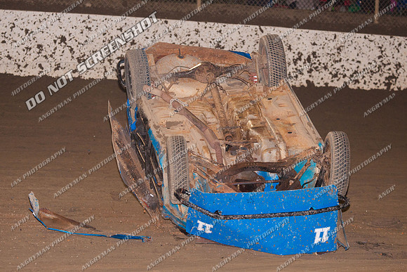 junior 11 - 17 - Latrobe 13th Jan 2012 - Dollansky-11