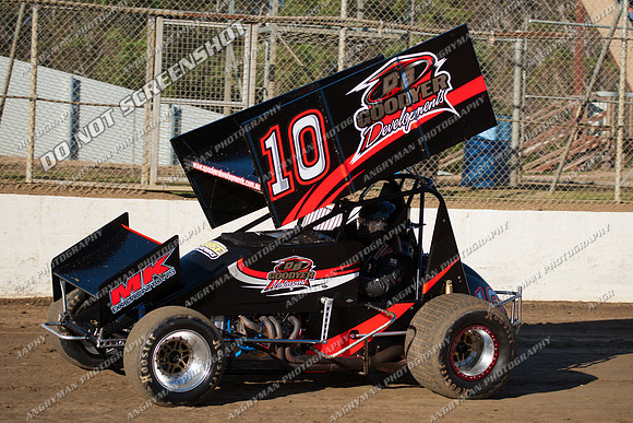 sprintcar 10 t10 callum zizek - 17 - Latrobe 13th Jan 2012 - Dollansky-2