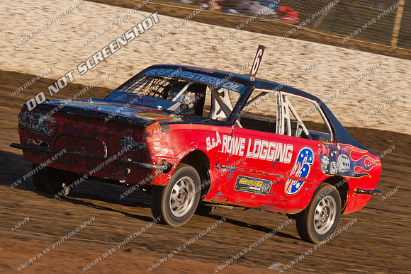 junior 6 - 17 - Latrobe 13th Jan 2012 - Dollansky-3