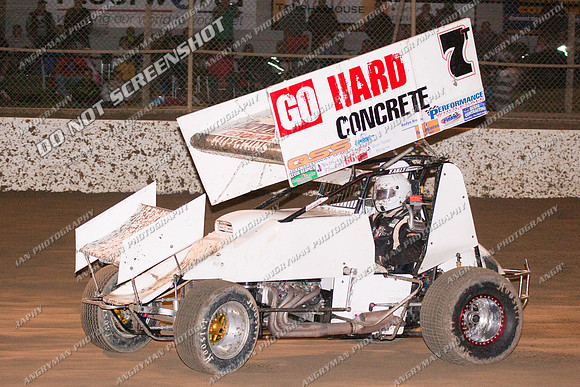 sprintcar 7 t7 t07 tim hutchins - 17 - Latrobe 13th Jan 2012 - Dollansky-5