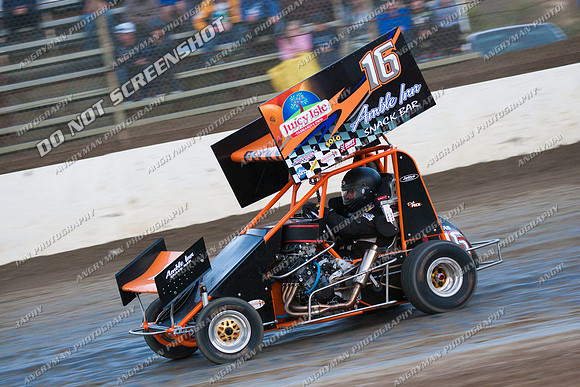 formula 500 16 - 18 - Hobart 14th Jan 2012 - Dollansky-5