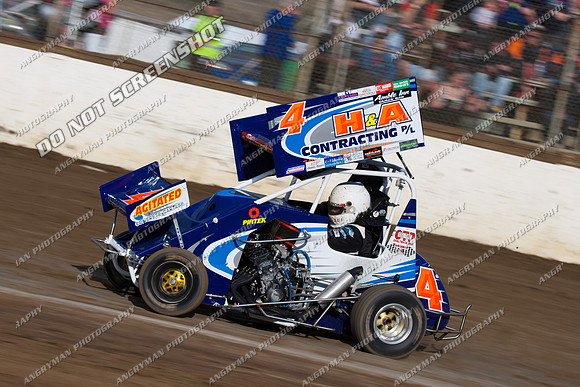 formula 500 4 - 18 - Hobart 14th Jan 2012 - Dollansky-3
