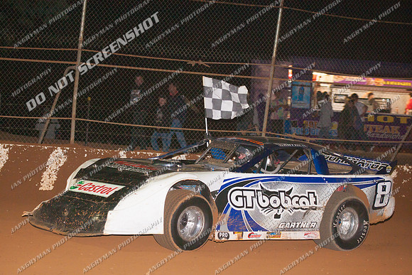 super sedan 8 s8 dave gartner - 19 - Carrick 20th January 2012 - NSSS-10