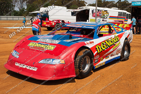 super sedan 3 t3 david dave nichols - 19 - Carrick 20th January 2012 - NSSS